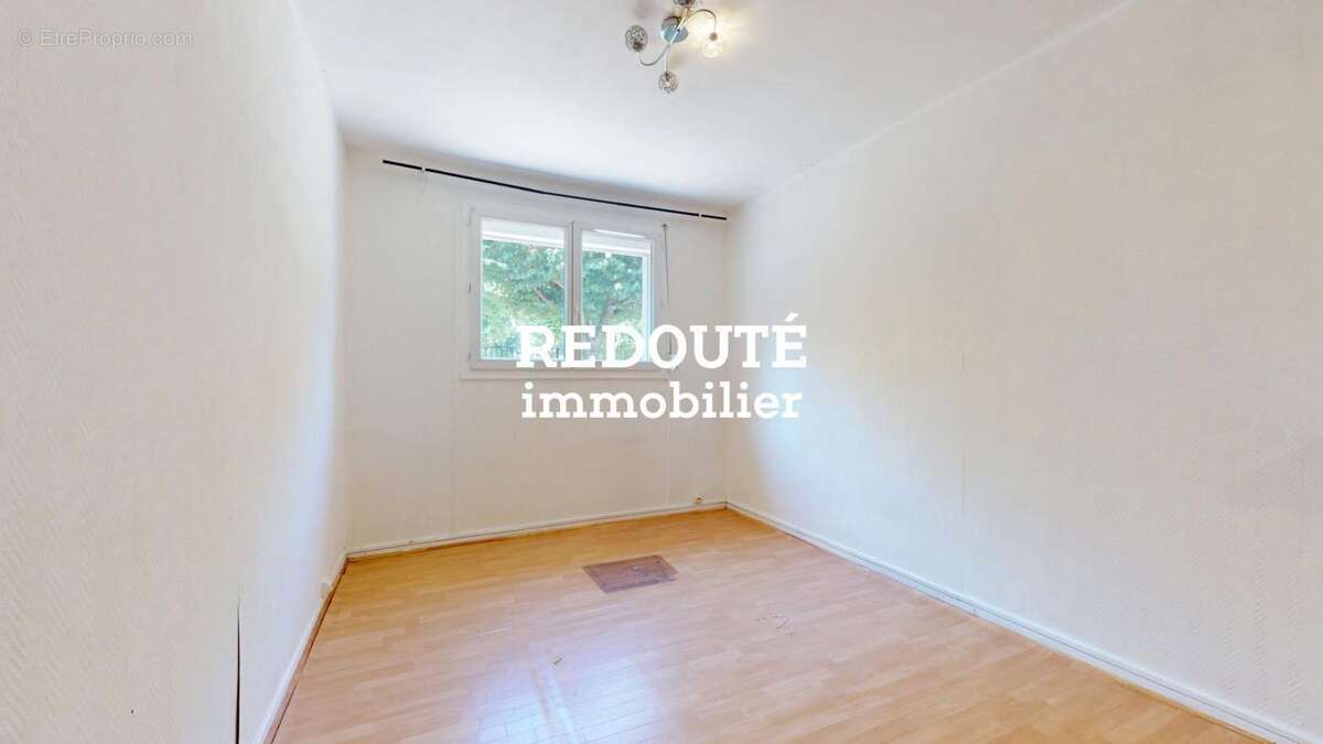Appartement 3 chambres avec balcon à vendre à Tinqueux - photo 8