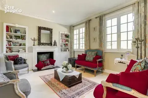 Maison 381 m² à Callas  - photo 3