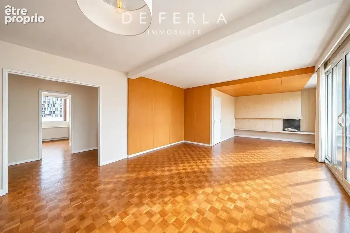 Appartement familial à rénover avec balcon - Paris XV - photo 2