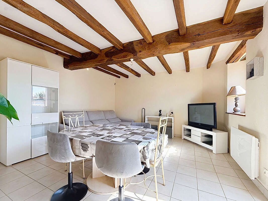 Maison à DOUE-LA-FONTAINE