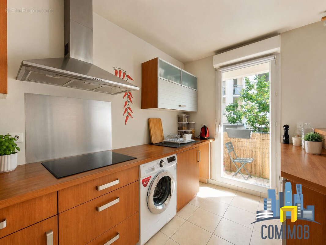 Cuisine - Appartement à COURBEVOIE