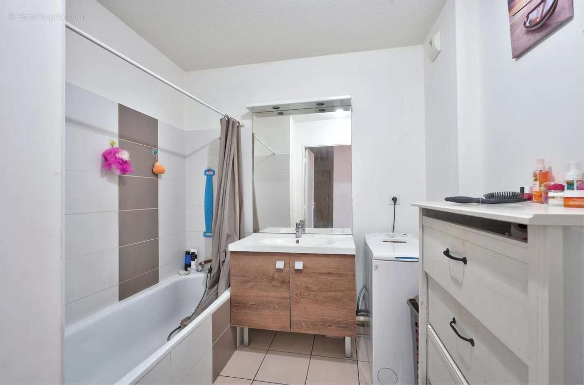 Appartement à BRON