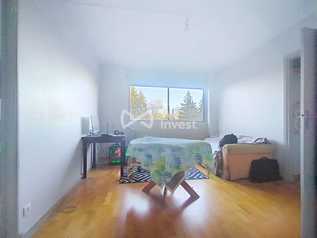 Appartement 41 m² à Sainte-Foy-Les-Lyon  - photo 2