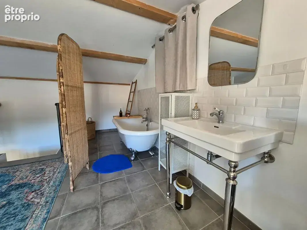 Maison Six Fours Les Plages 6 pièces 153 m2 - photo 13