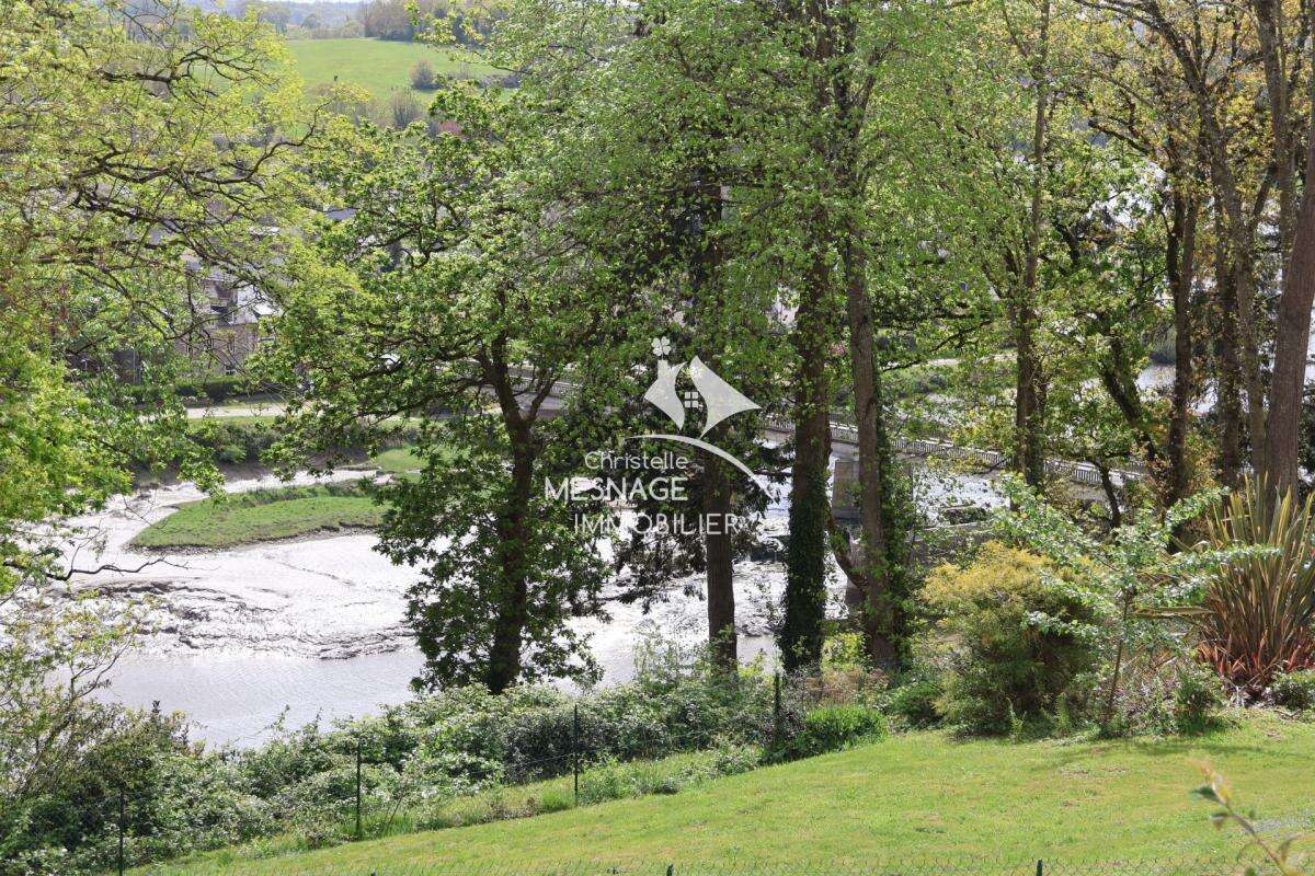 À vendre chez Christelle Mesnage Immobilier - Dans un écrin - photo 4