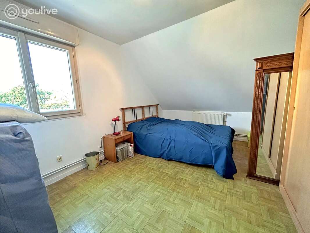 Maison lumineuse avec terrain paysager - photo 10
