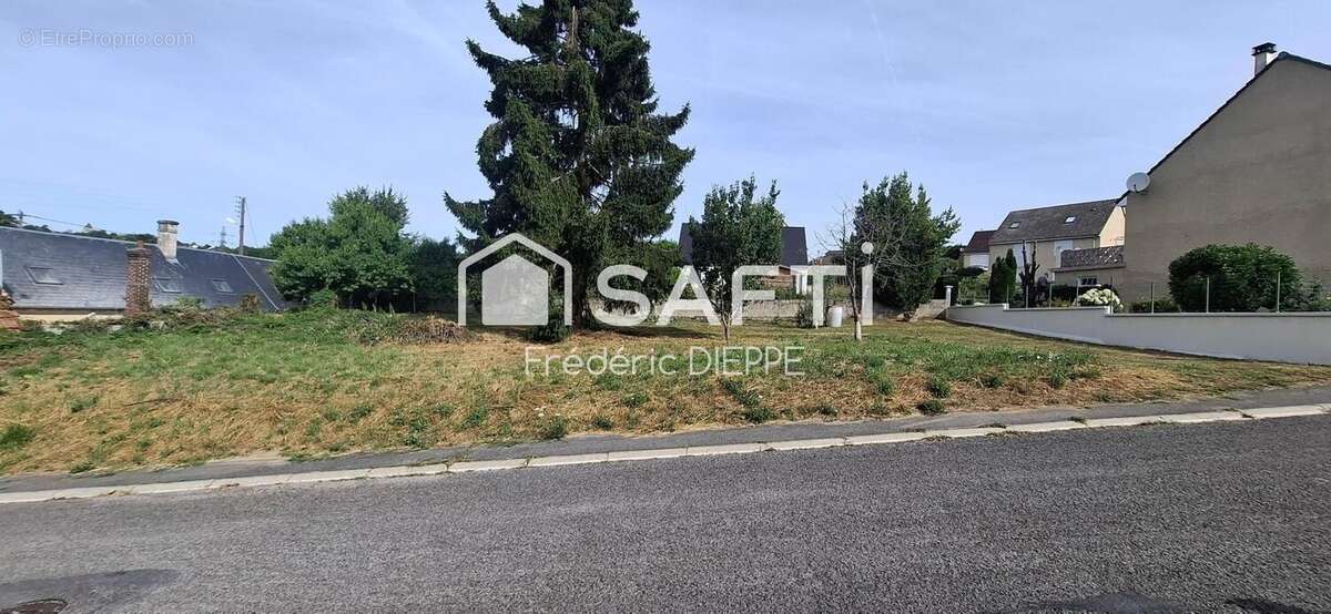 Terrain 594 m² à Noyant-Et-Aconin  - photo 2