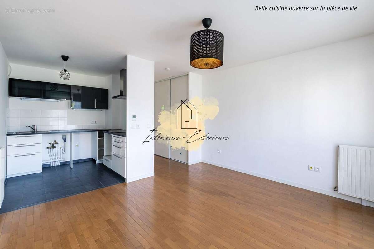 Appartement à LIEUSAINT