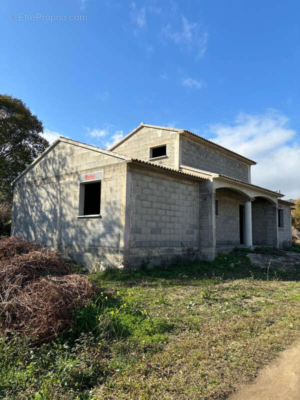 Maison à SAN-NICOLAO