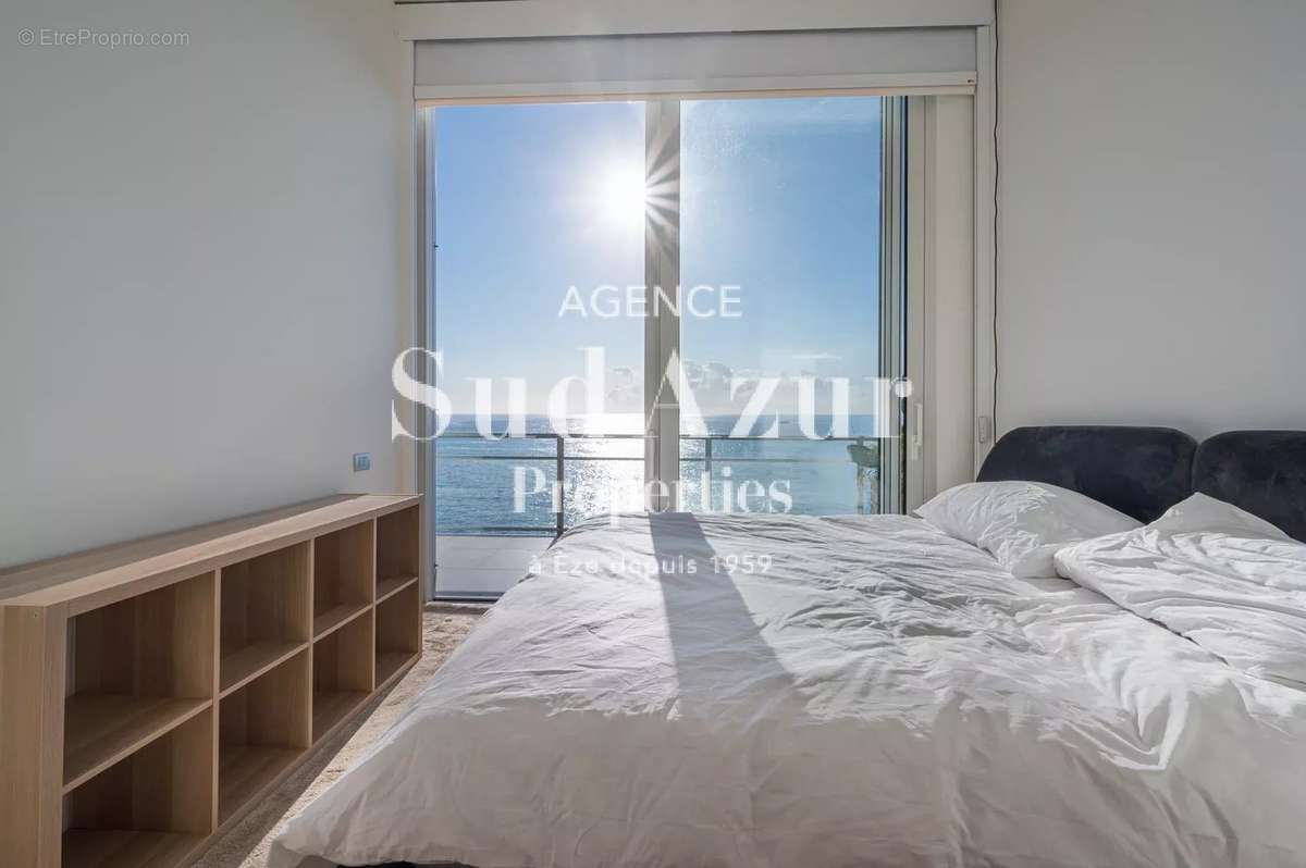 Appartement à ROQUEBRUNE-CAP-MARTIN