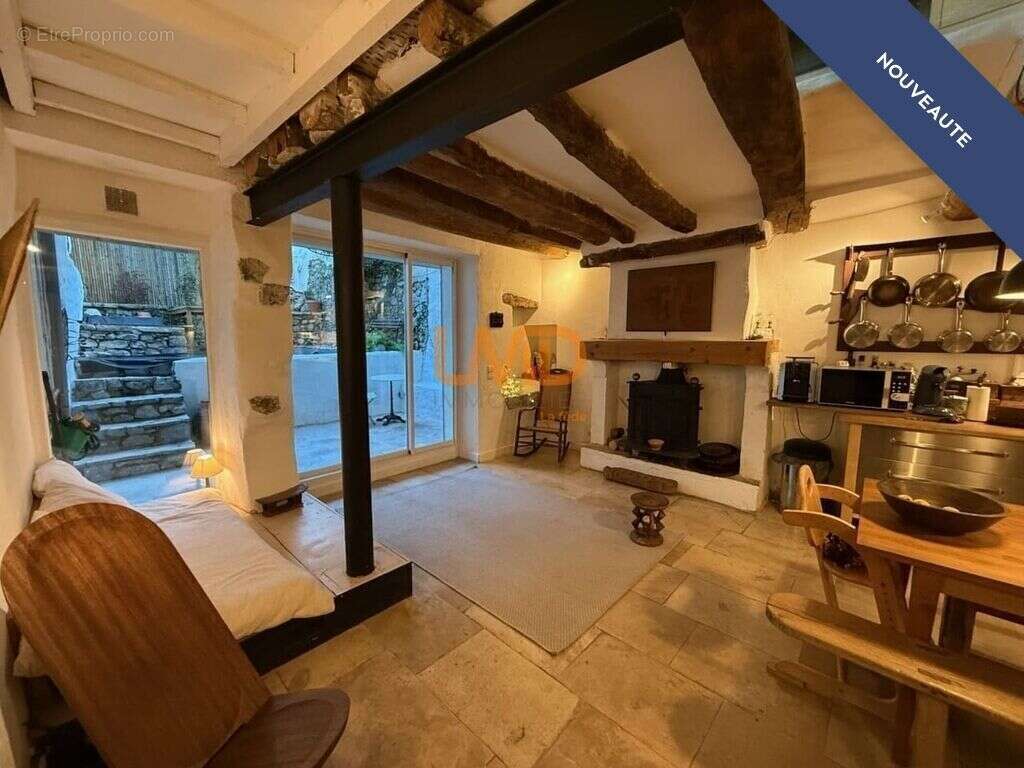 Maison à SAINT-HIPPOLYTE-DU-FORT