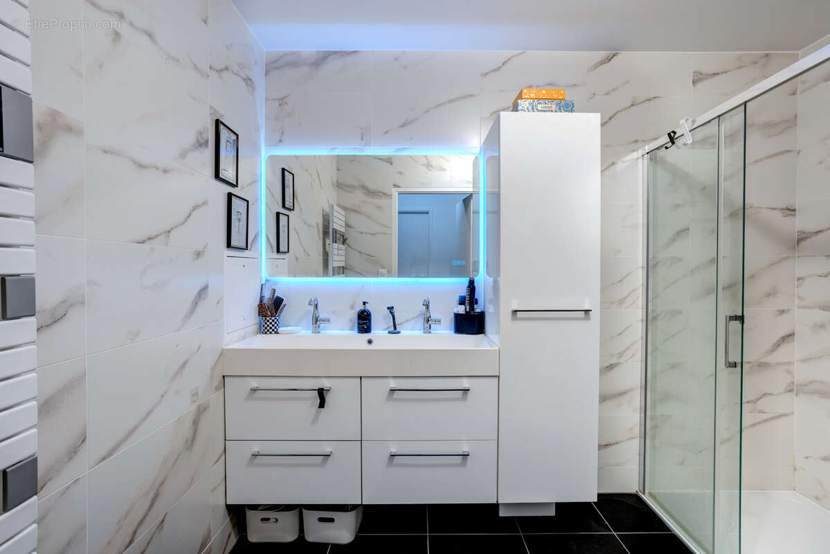 Appartement à CHAVILLE