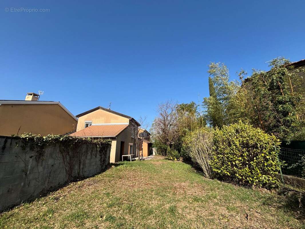 Maison 108 m² à Romans-Sur-Isere  - photo 5