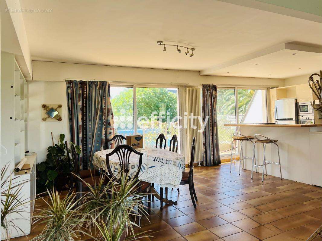 Maison à BATZ-SUR-MER