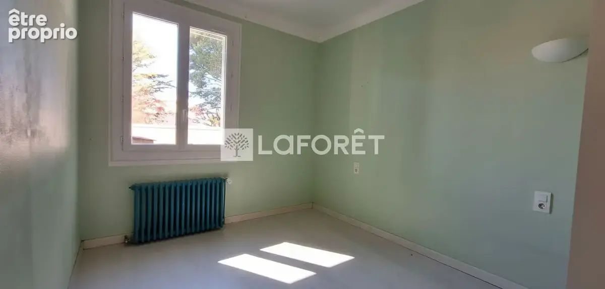 Entraigues Sur La Sorgue - plain pied 99 m² - Parcelle de 902 m² - photo 7