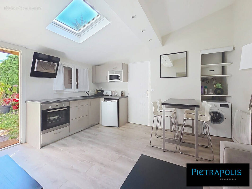 Appartement à LYON-8E