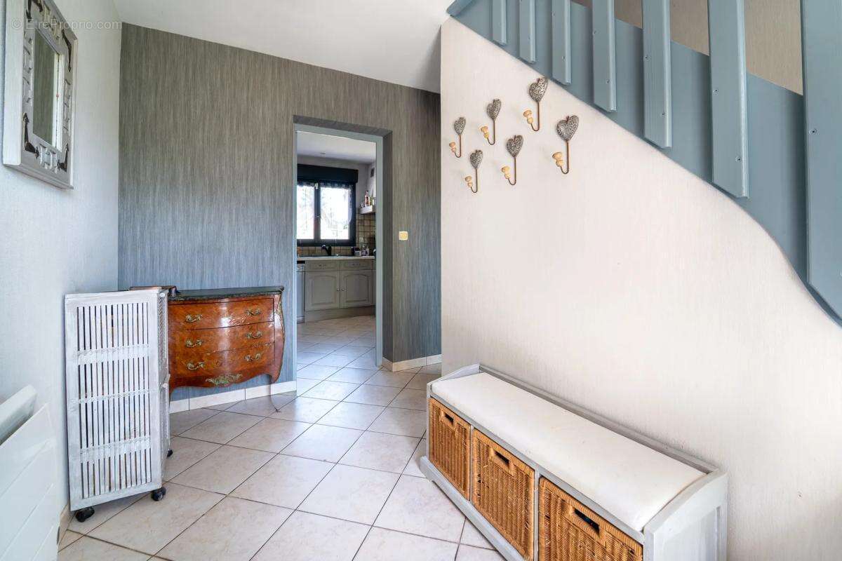 Maison de 5 pièces de 108 m² à Amfreville-sur-Iton - photo 11