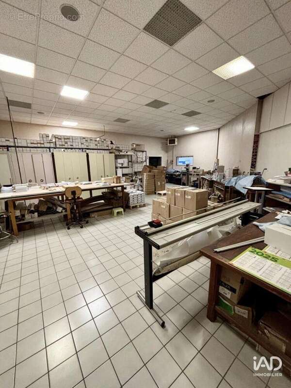 Photo 8 - Commerce à TOURS