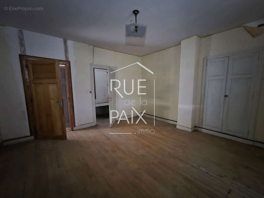 Maison Berrie 8 pièce(s) 228 m2 - photo 11