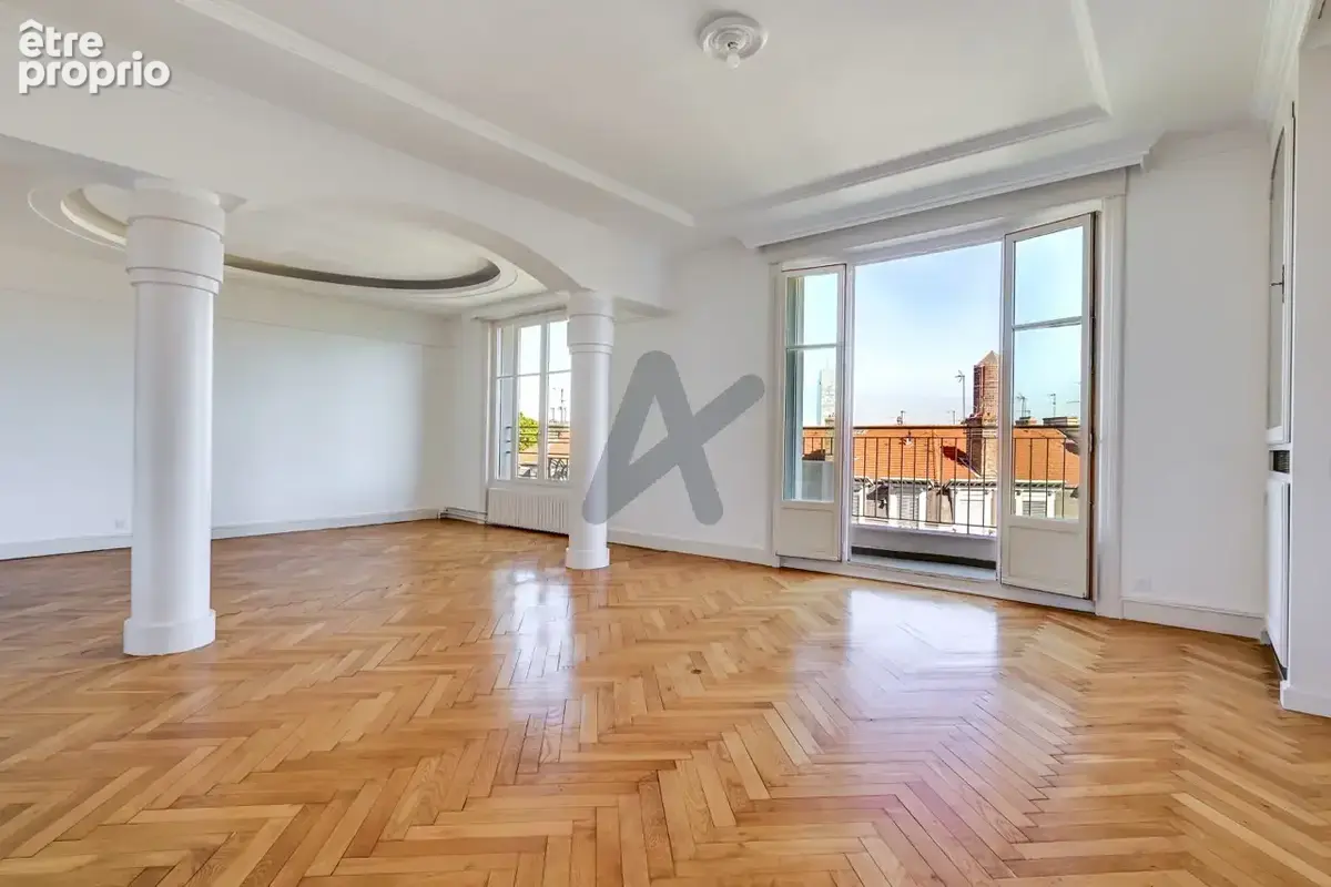 LYON 7e SAINT LOUIS.Appartement familial avec balcon et stationnement - photo 4