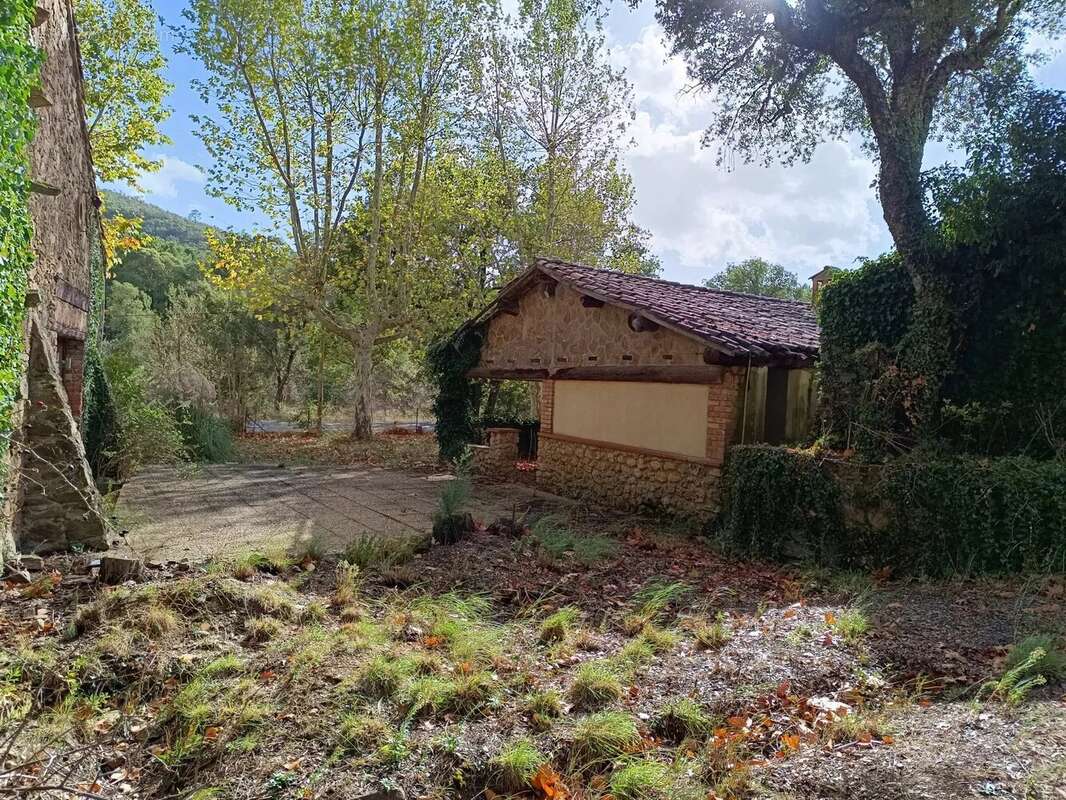 Maison à BORMES-LES-MIMOSAS