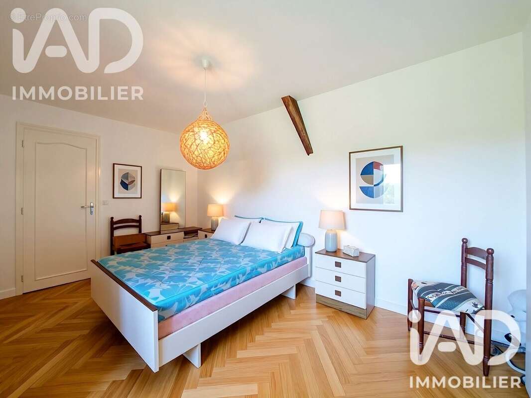 Maison 112 m² à Retiers  - photo 8