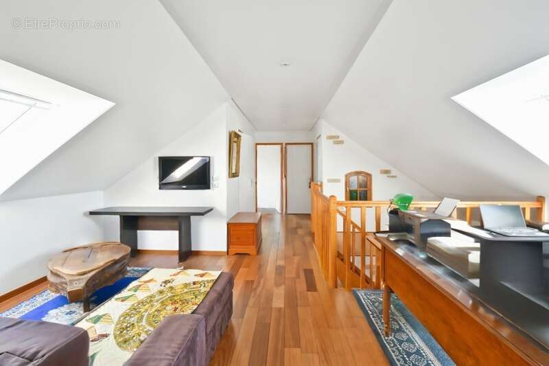 Maison à BALLAINVILLIERS