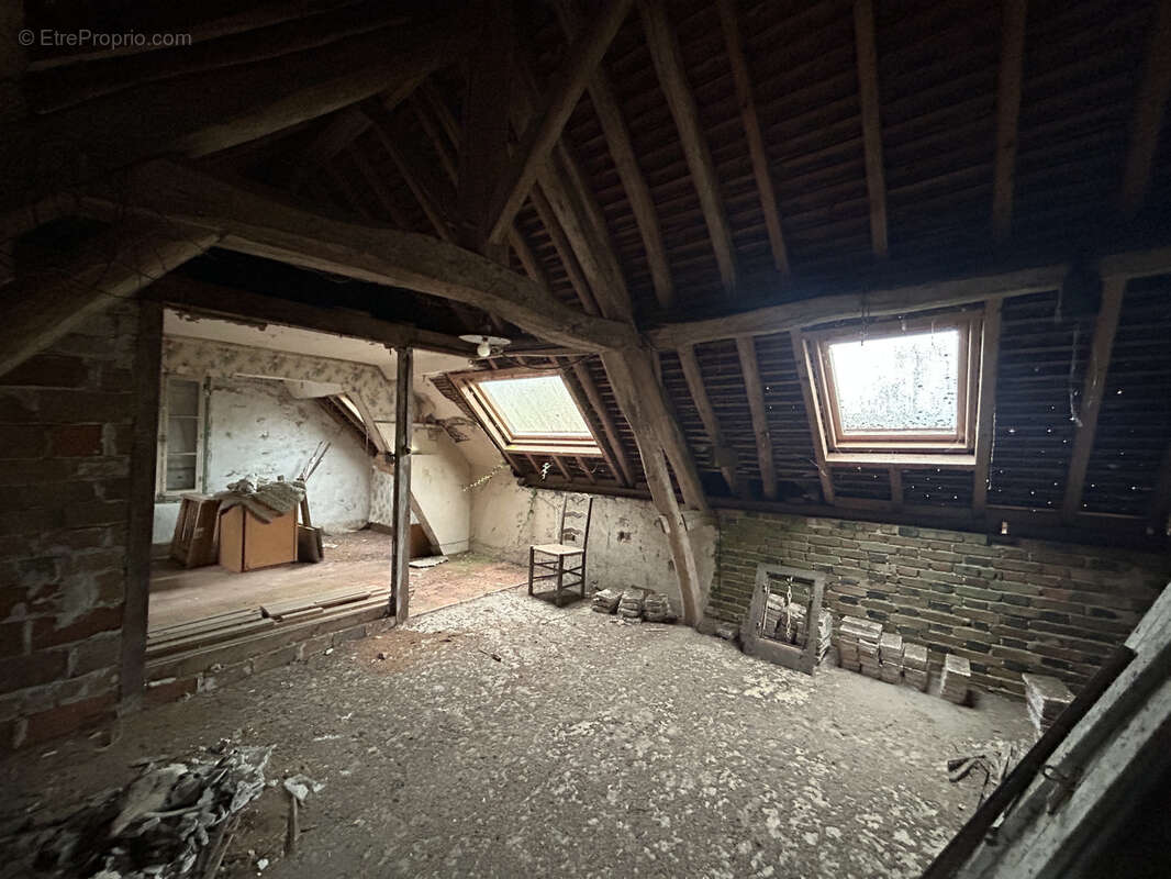 Maison à AUBIGNY-SUR-NERE