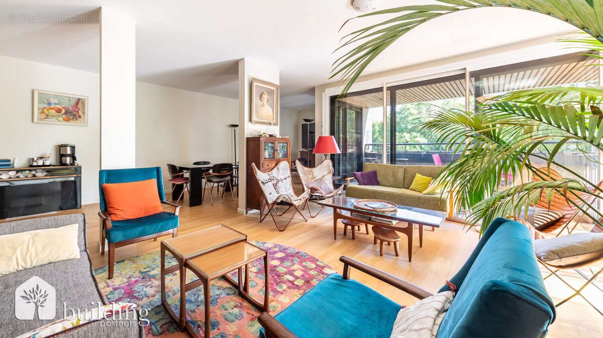 Appartement à LEVALLOIS-PERRET