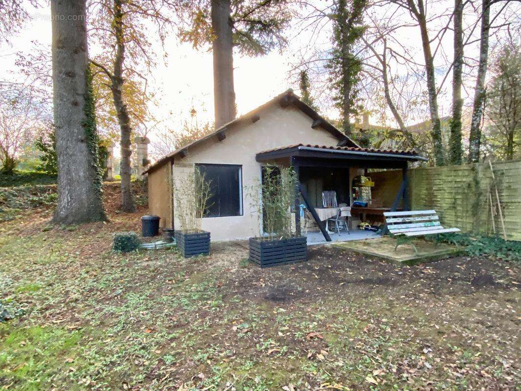 Maison à SAINTE-ALVERE