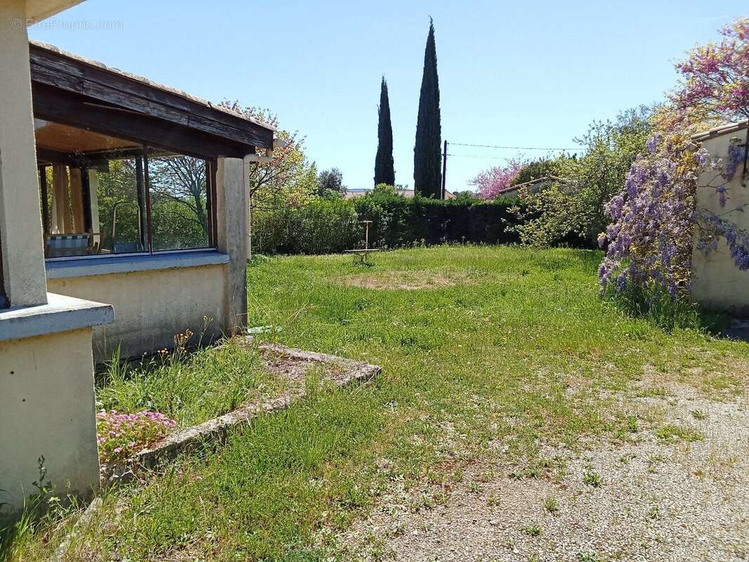 Maison à DURFORT-ET-SAINT-MARTIN-DE-SOSSENAC