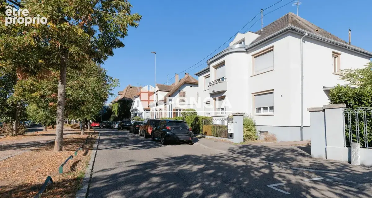 À vendre – maison de ville avec 2 appartements loués et potentiel d’aménagement - photo 3
