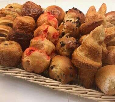 Commerce à MARSEILLE-9E