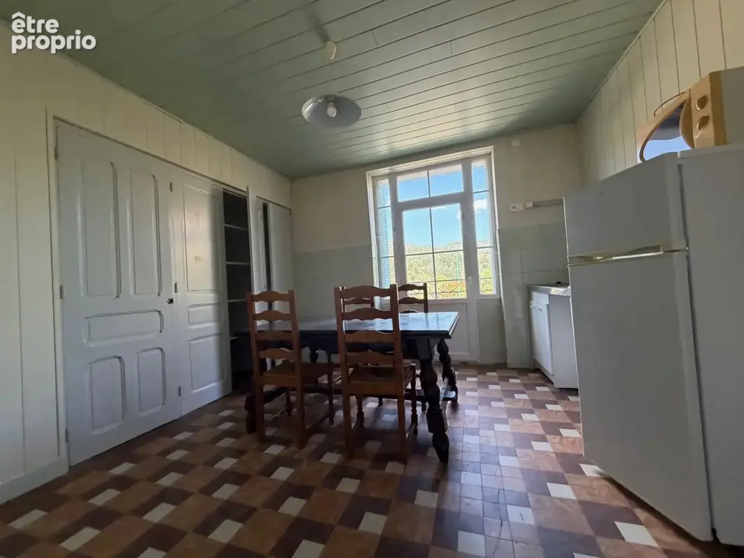 Maison avec 3 appartements - photo 6