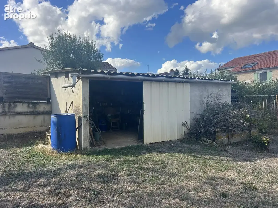 Vente Maison Lussac-les-chateaux(86320) 65 000ï¿œ - photo 5