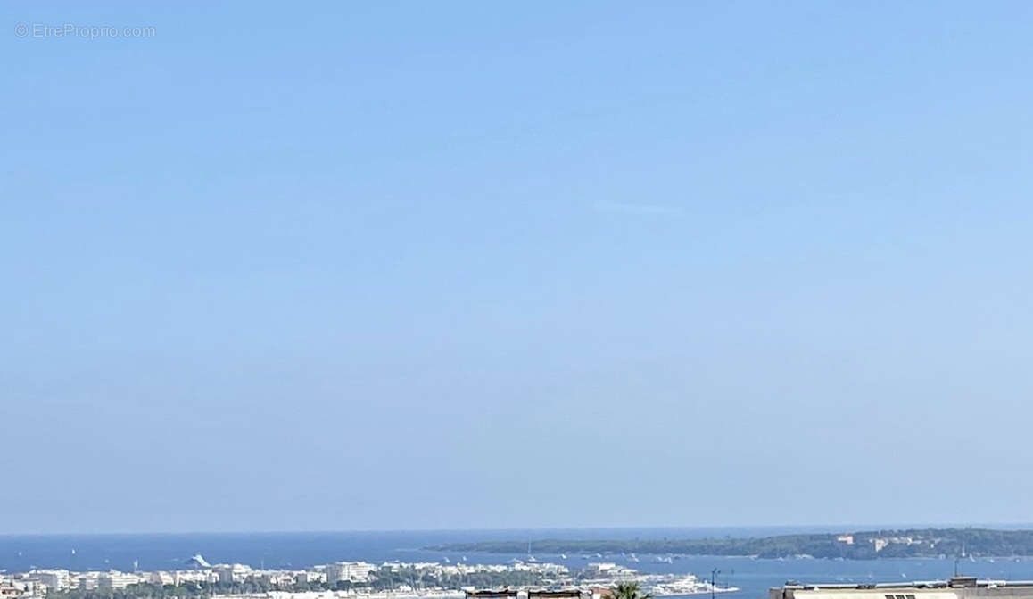 Appartement à CANNES