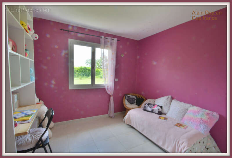 A vendre Maison Contemporaine  6 pièces MONBAHUS (47)-131 M2 -Terrain arboré 2000 M2 - photo 7