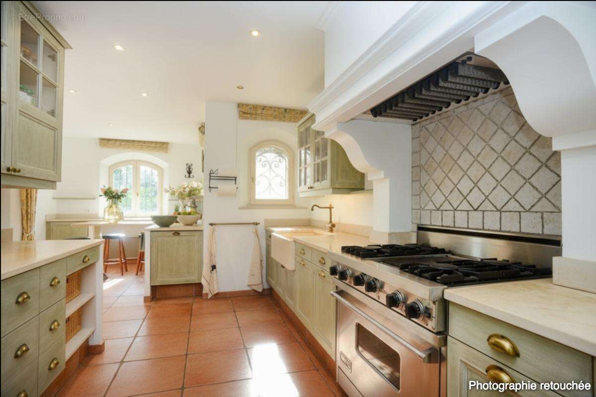 Maison à MOUGINS