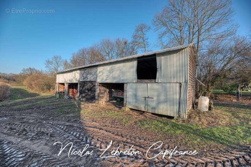 Maison à CHAMPSECRET