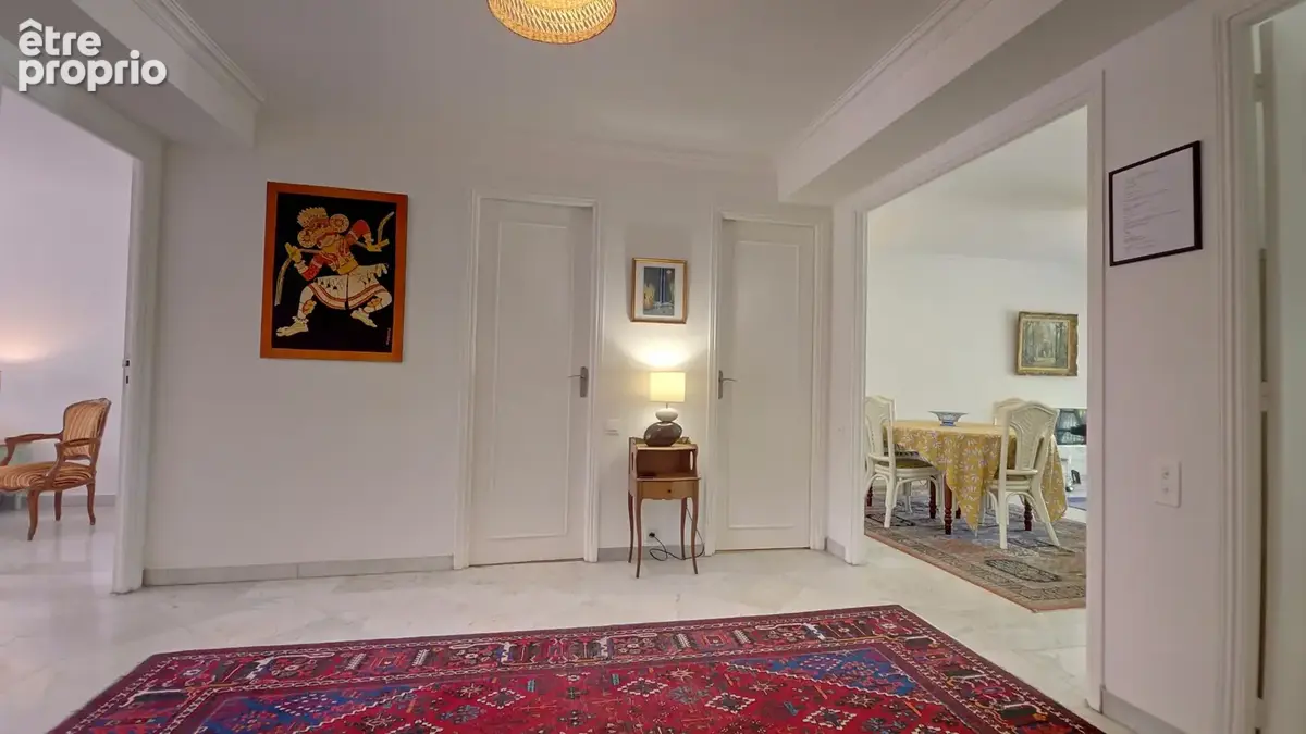 CANNES à vendre 3 pièces traversant traversant de 83 m2 avec terrasses - photo 6