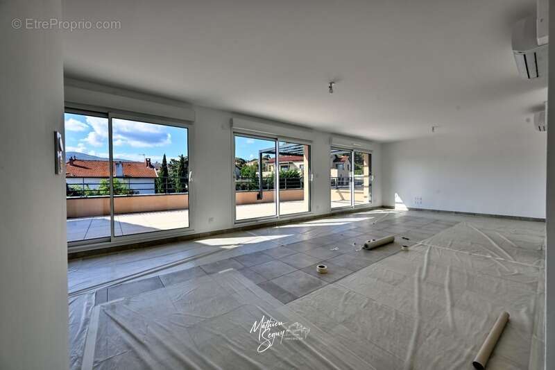 Appartement à VAUGNERAY