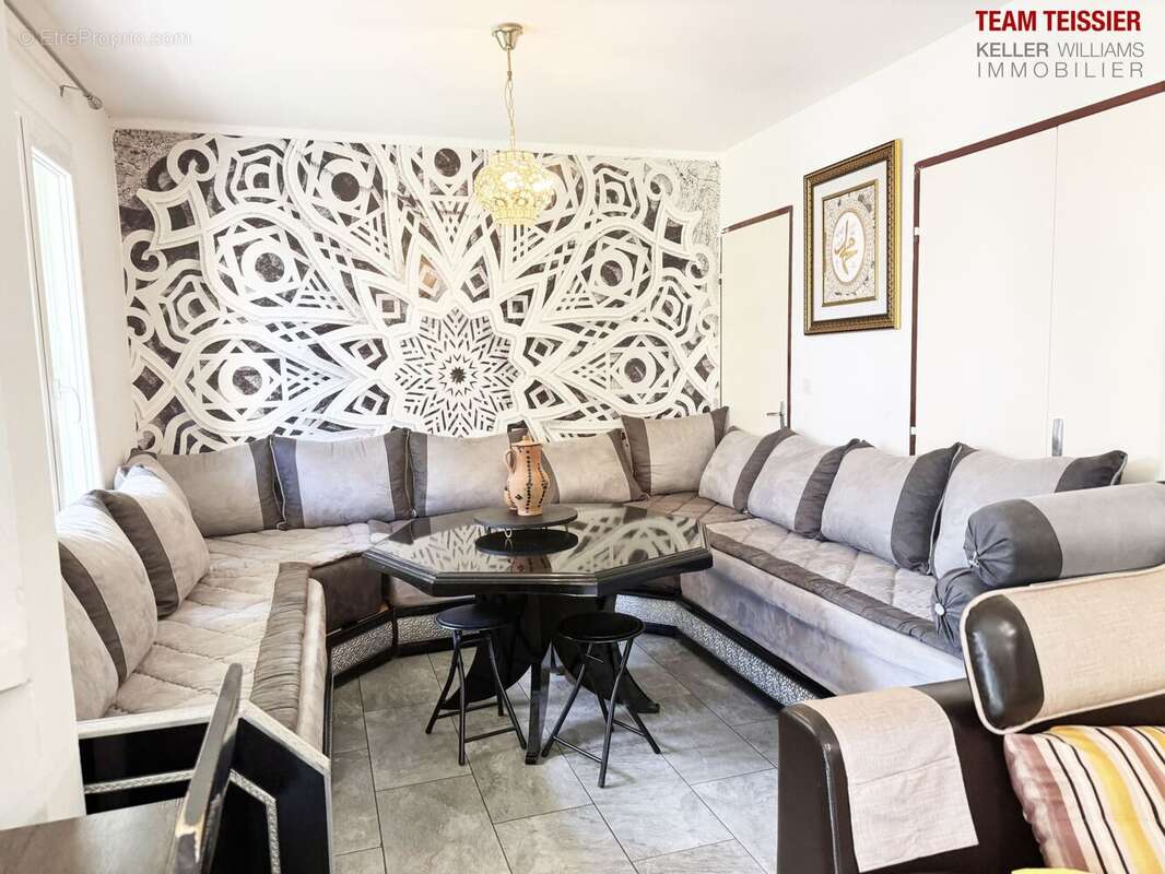 Appartement à SALON-DE-PROVENCE