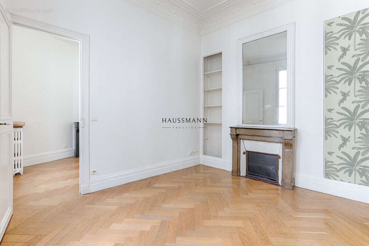 Appartement à PARIS-9E