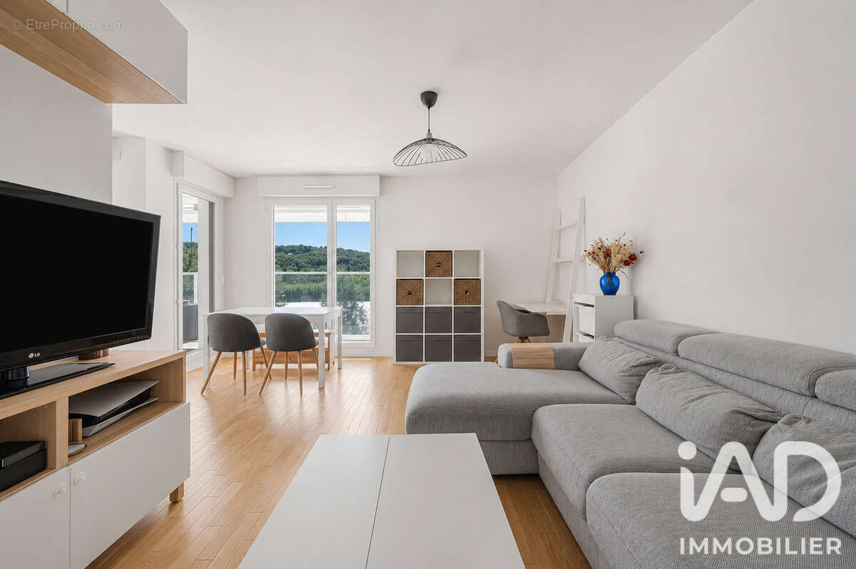 Photo 3 - Appartement à RUEIL-MALMAISON