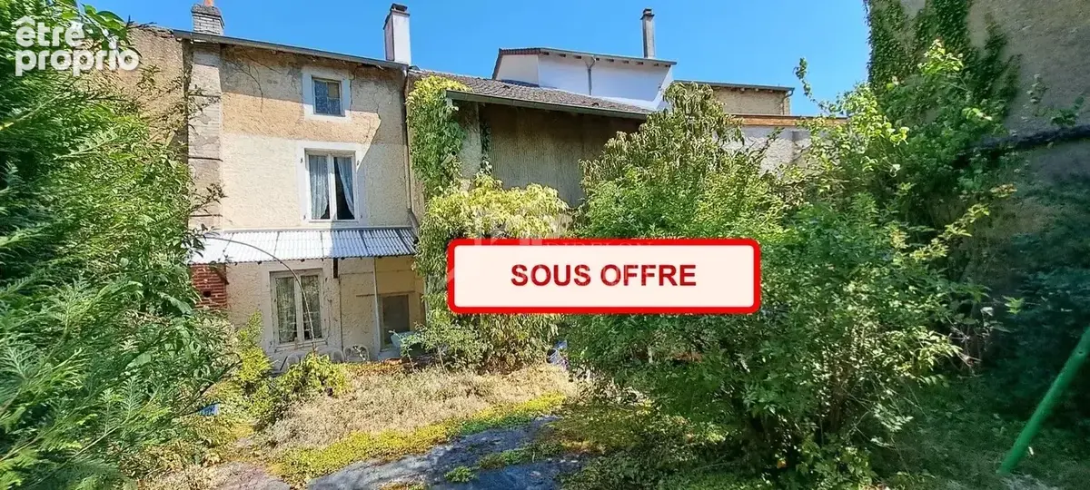 Maison à THIAUCOURT-REGNIEVILLE