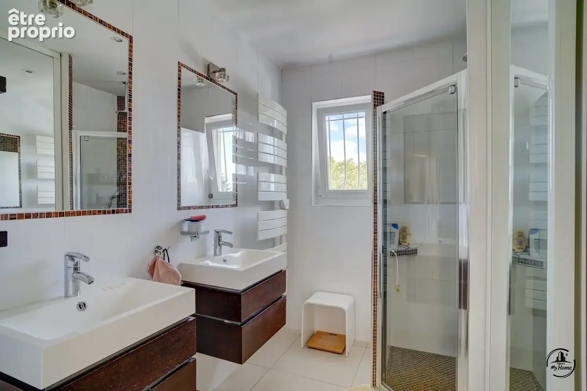 Maison 6 pièces 151 m² à vendre à Saint-Chamond (42400) - photo 9