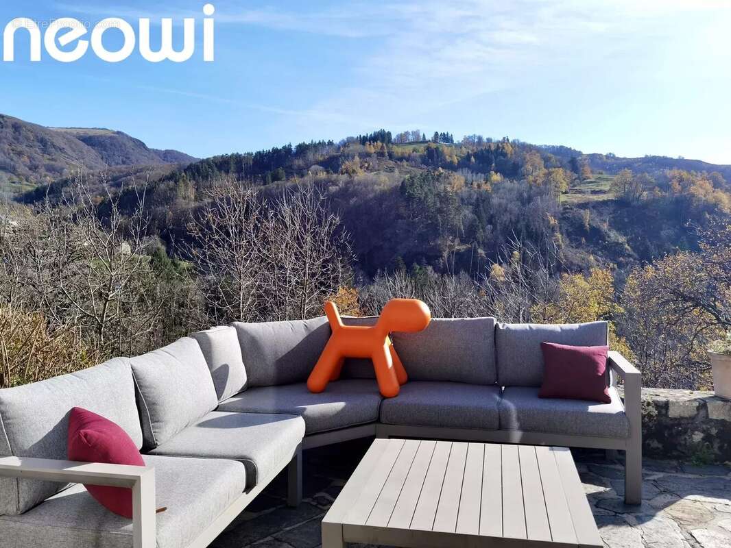 Maison à SAINT-CIRGUES-DE-JORDANNE