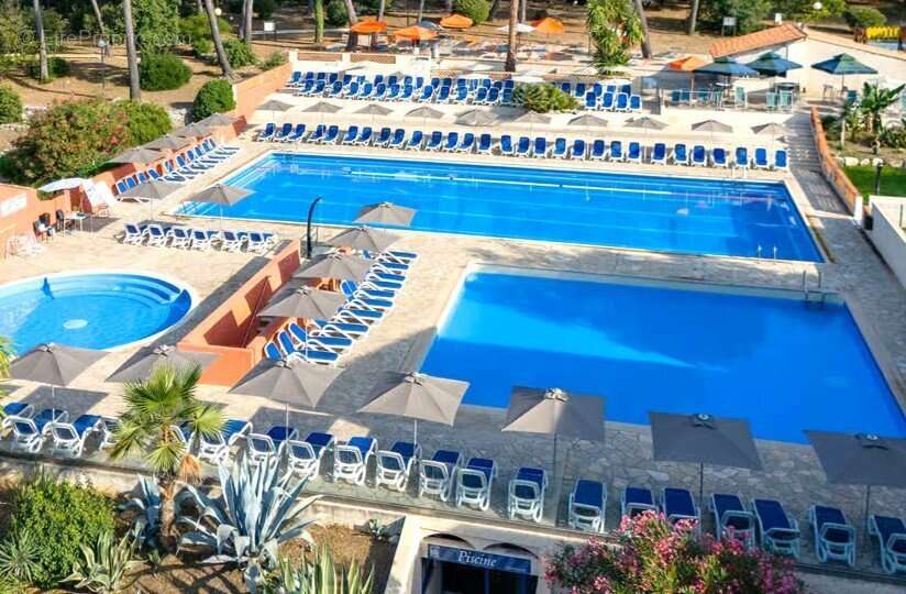 Appartement à LA COLLE-SUR-LOUP