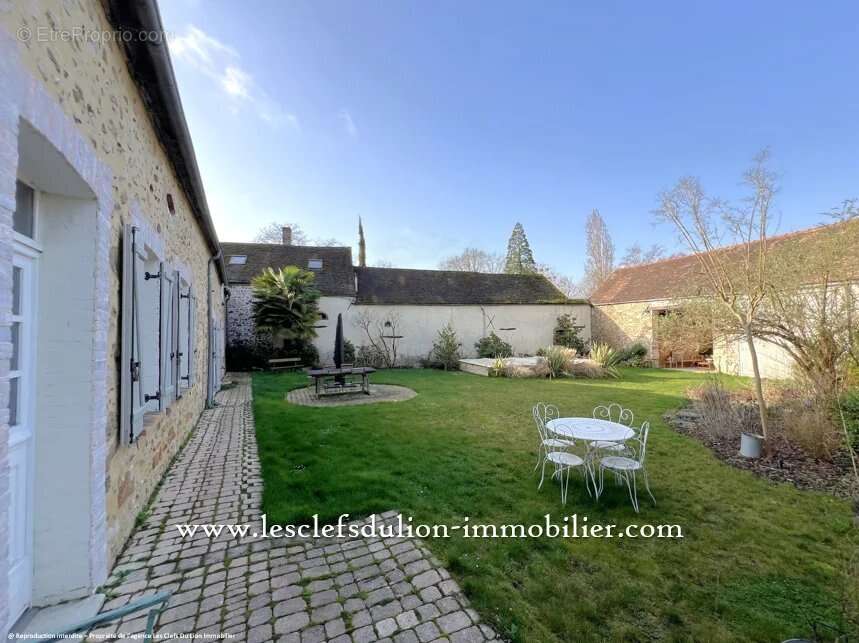 Maison à ECUELLES