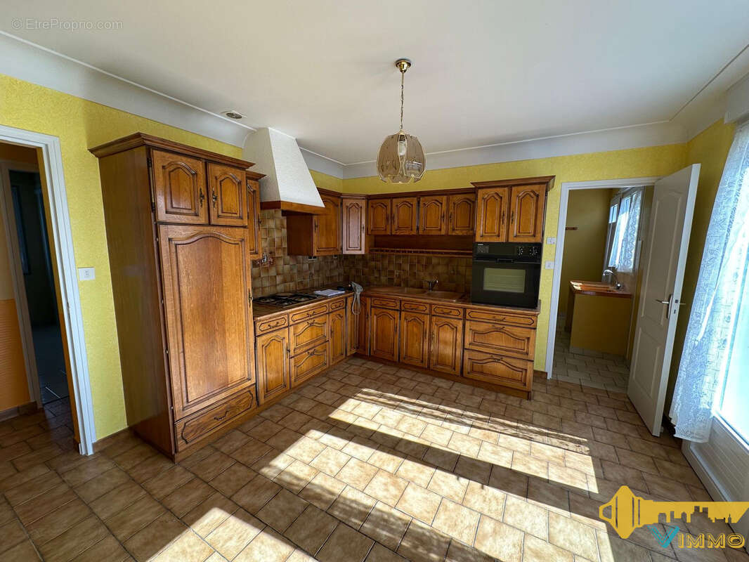 Maison à SAINT-MICHEL-CHEF-CHEF
